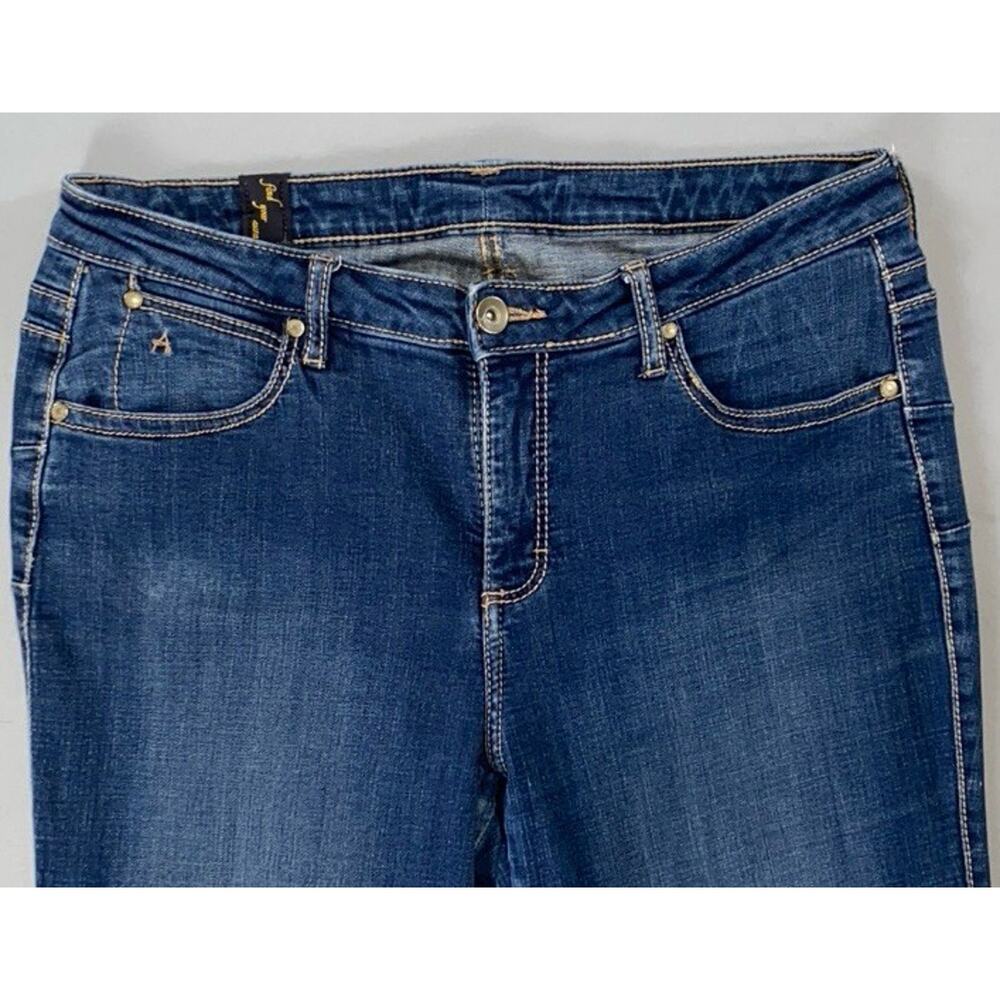 Aura by Wrangler Bootcut 5-Pocket Stretch Denim Jeans. Medium Wash, Women's 12. - Picture 6 of 9